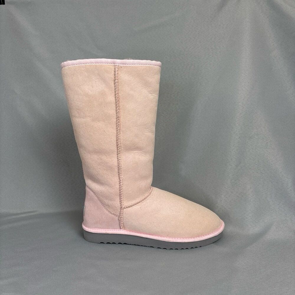 Womens 8 Classic Tall UGG Boots Baby Pink Retired Collectors Extremely Rare Cond - Picture 4 of 12